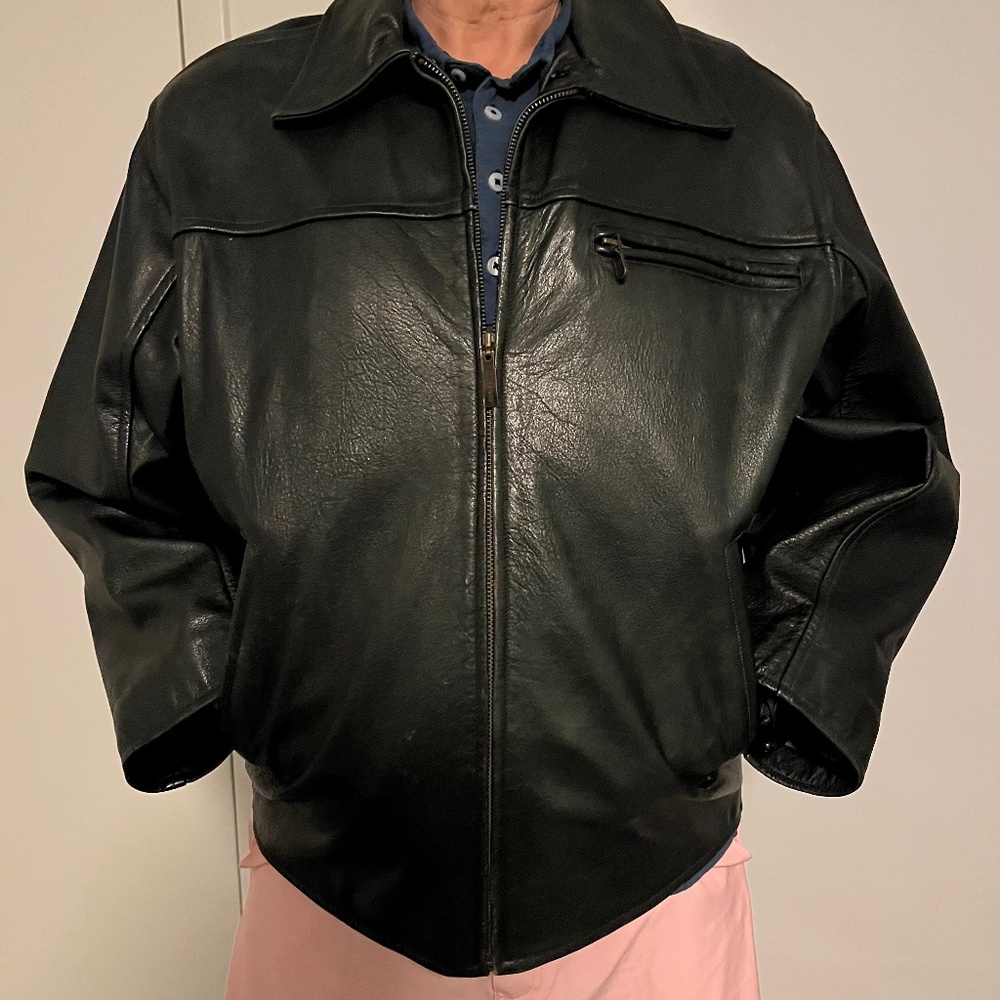 VINTAGE LEATHER JACKET